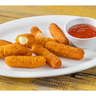 Mozzarella sticks (5)