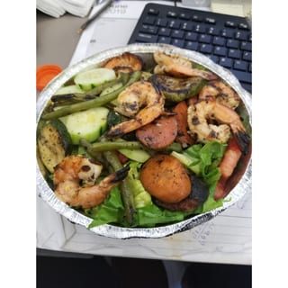 Grilled shrimp salad